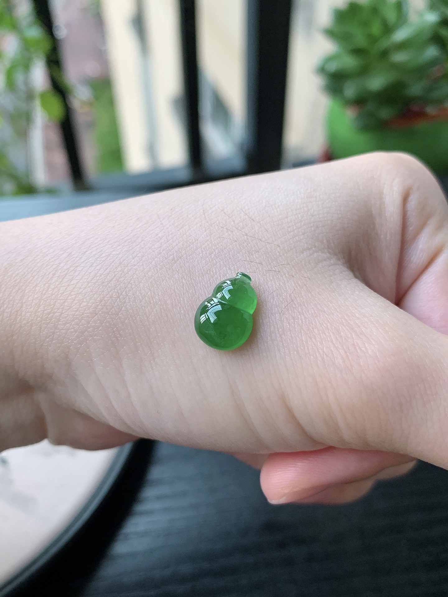 老坑冰种胶感满绿葫芦吊坠，裸石尺寸:12-8.5-4.3mm