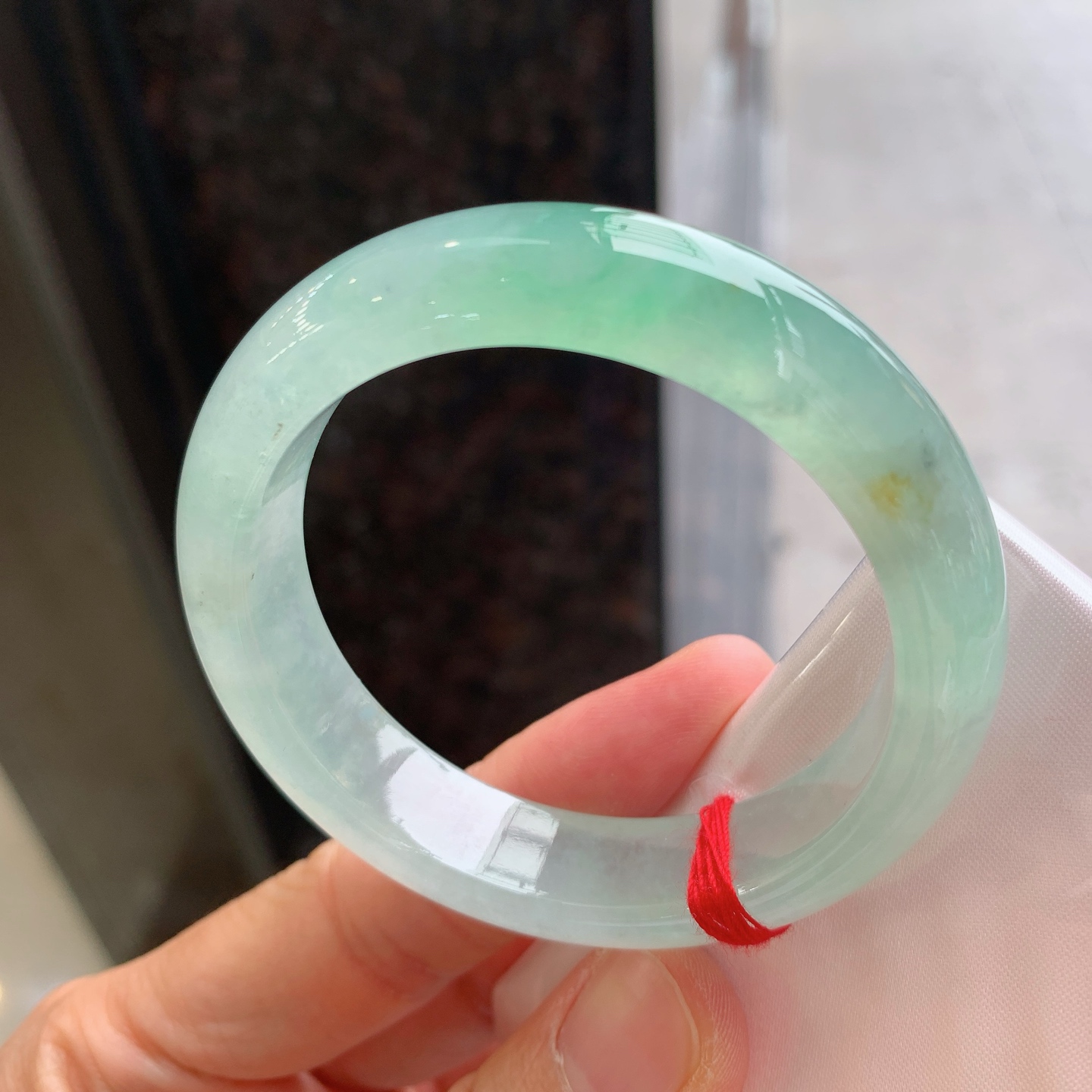 正圈冰飘绿 有纹 尺寸：50/12.5/8 小圈口