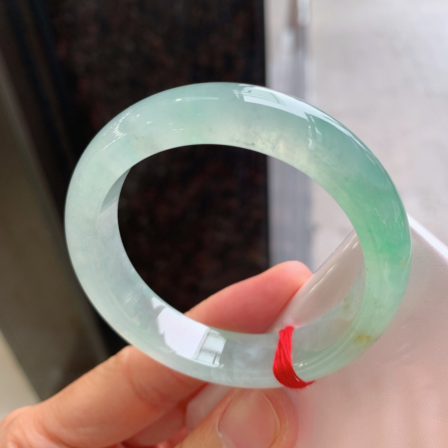 正圈冰飘绿 有纹 尺寸：50/12.5/8 小圈口