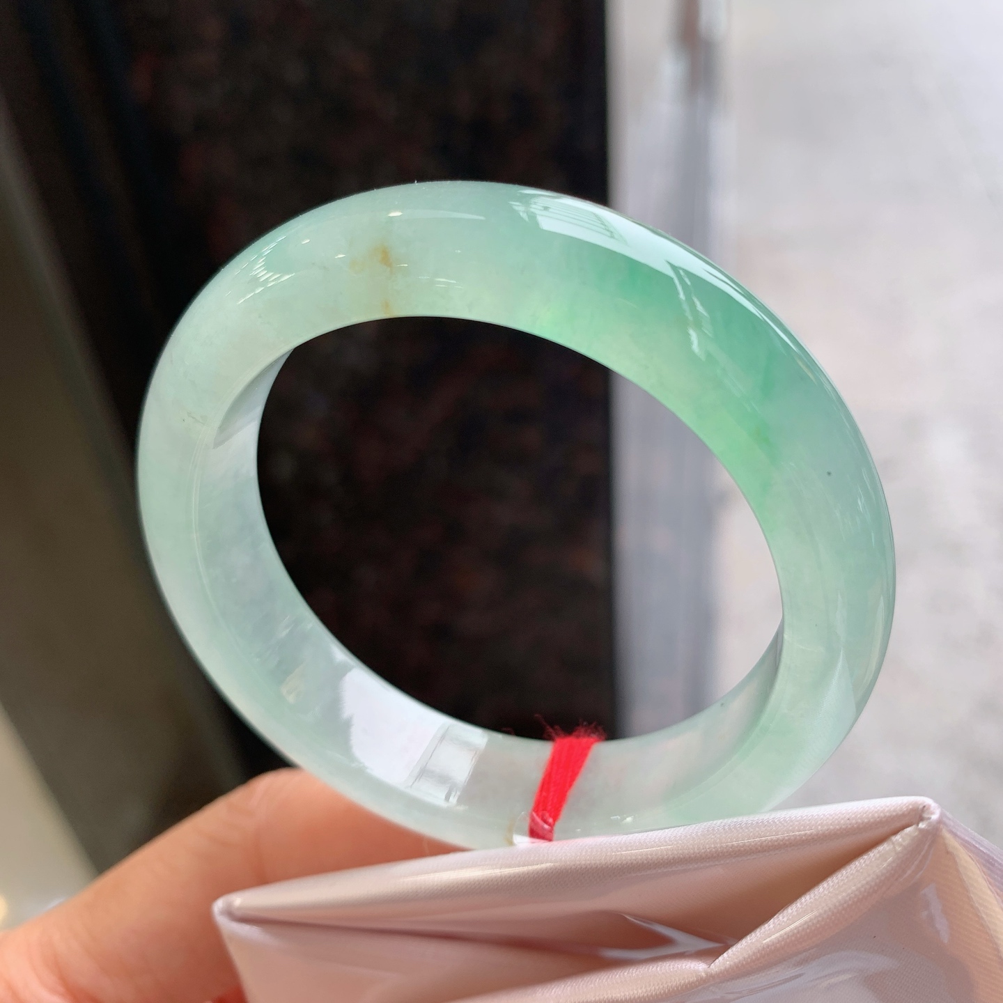 正圈冰飘绿 有纹 尺寸：50/12.5/8 小圈口