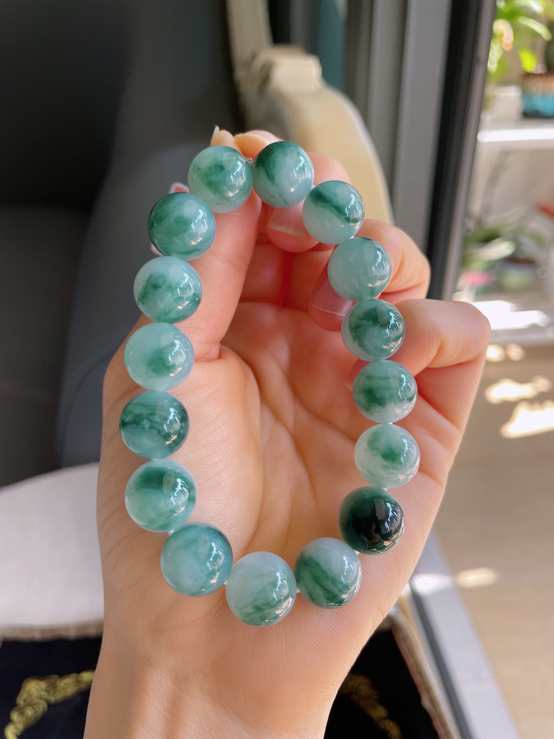 缅甸天然翡翠A货，冰飘花手链，尺寸：12.5mm。【编3875】