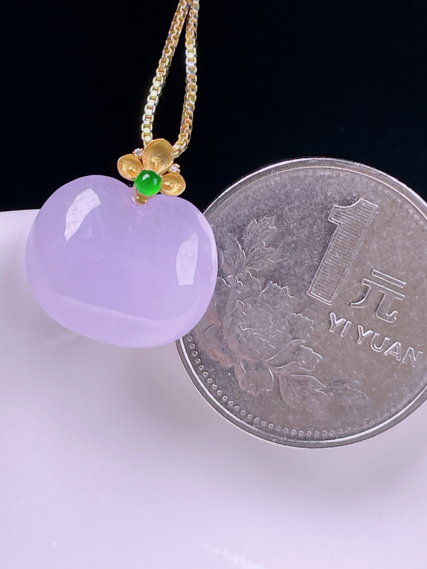 ️冰紫苹果，老种起光，细底通透，尺寸：17.5裸石13.4/16/5mm0802