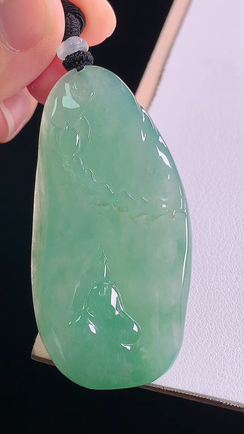 冰晴悟道，无裂，尺寸:60.0-30.0-7.0mm