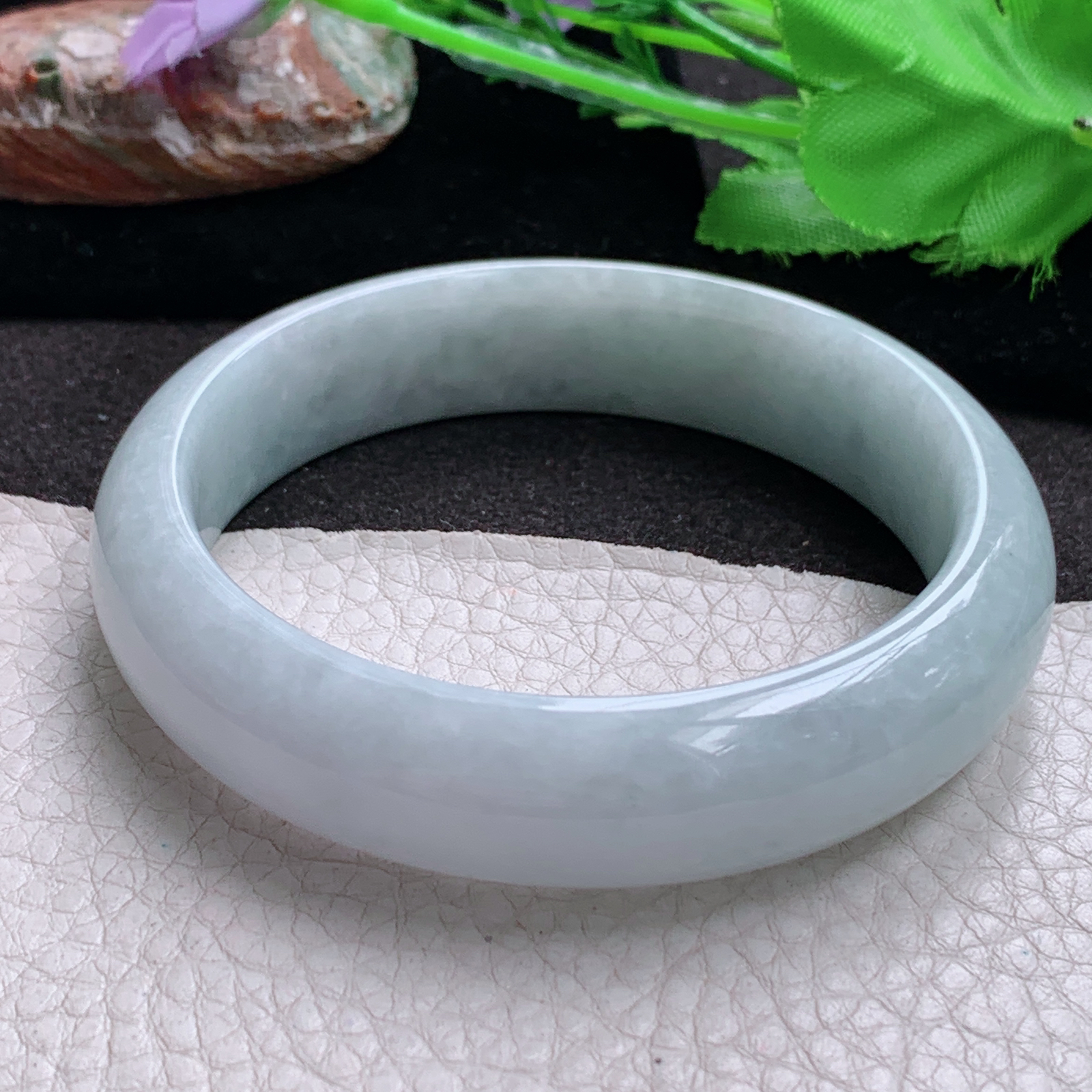 ll大圈口60.5*15.8*8.5轮胎镯 缅甸翡翠a货高品质清新宽边玉手镯