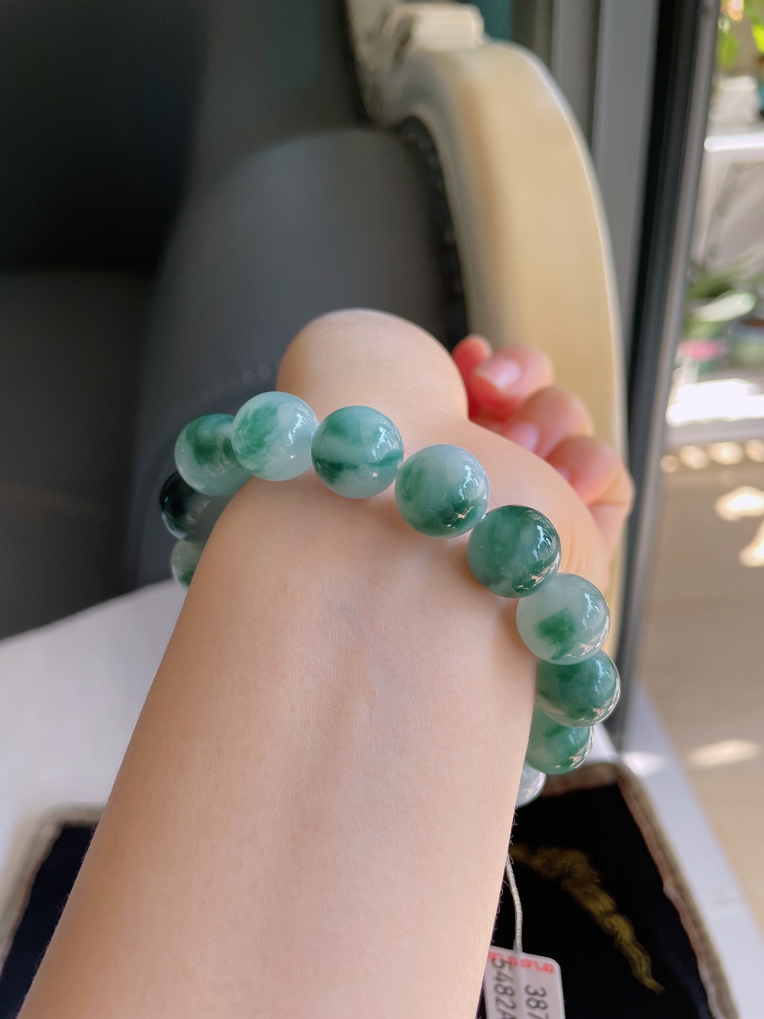 缅甸天然翡翠A货，冰飘花手链，尺寸：12.5mm。【编3875】
