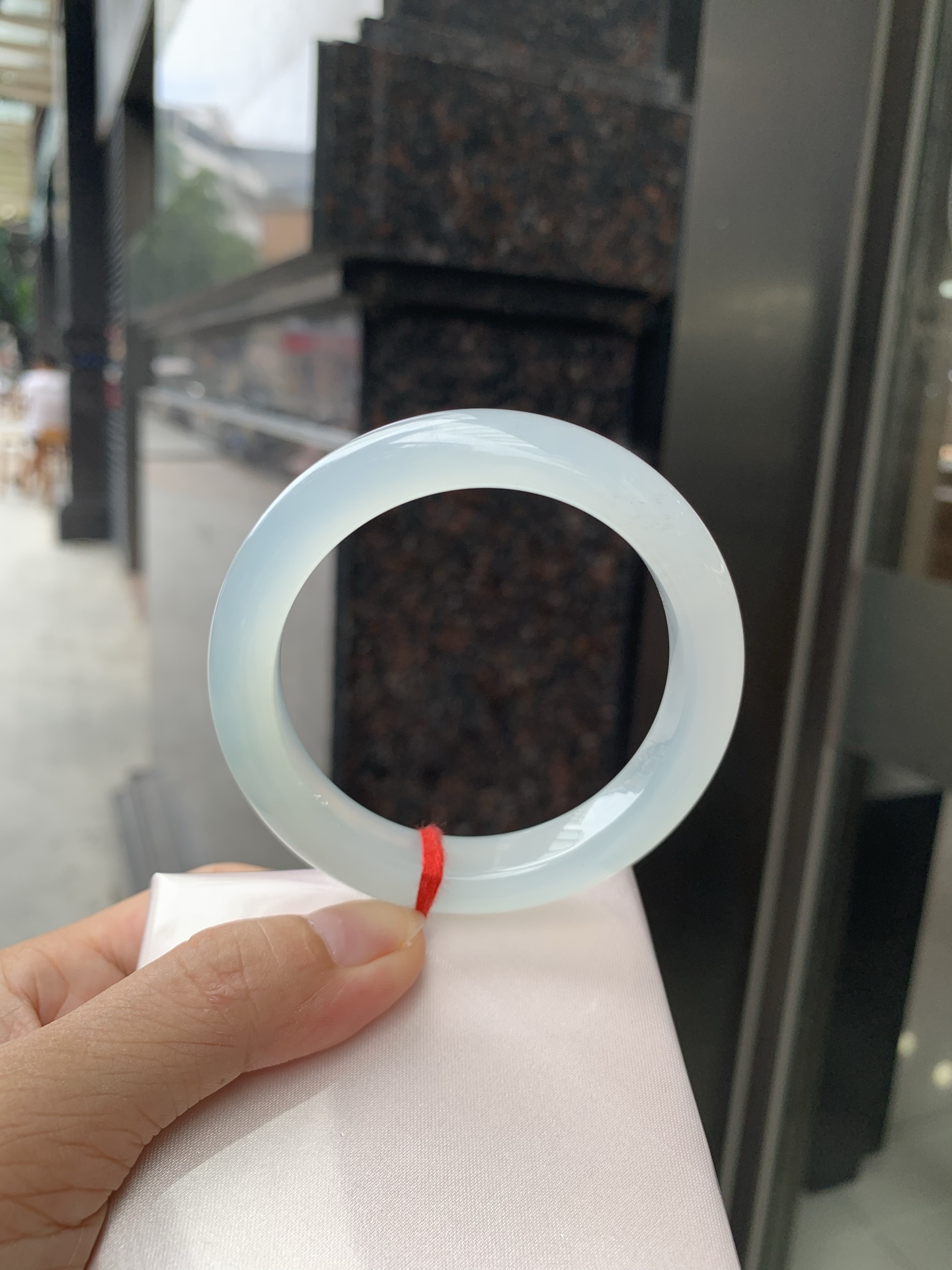半山水正圈, 打灯棉絮+细纹，底妆冰透胶润，半山半水天然意境，上手不挑皮，自带清冷感，低调不张扬，越看越有味道