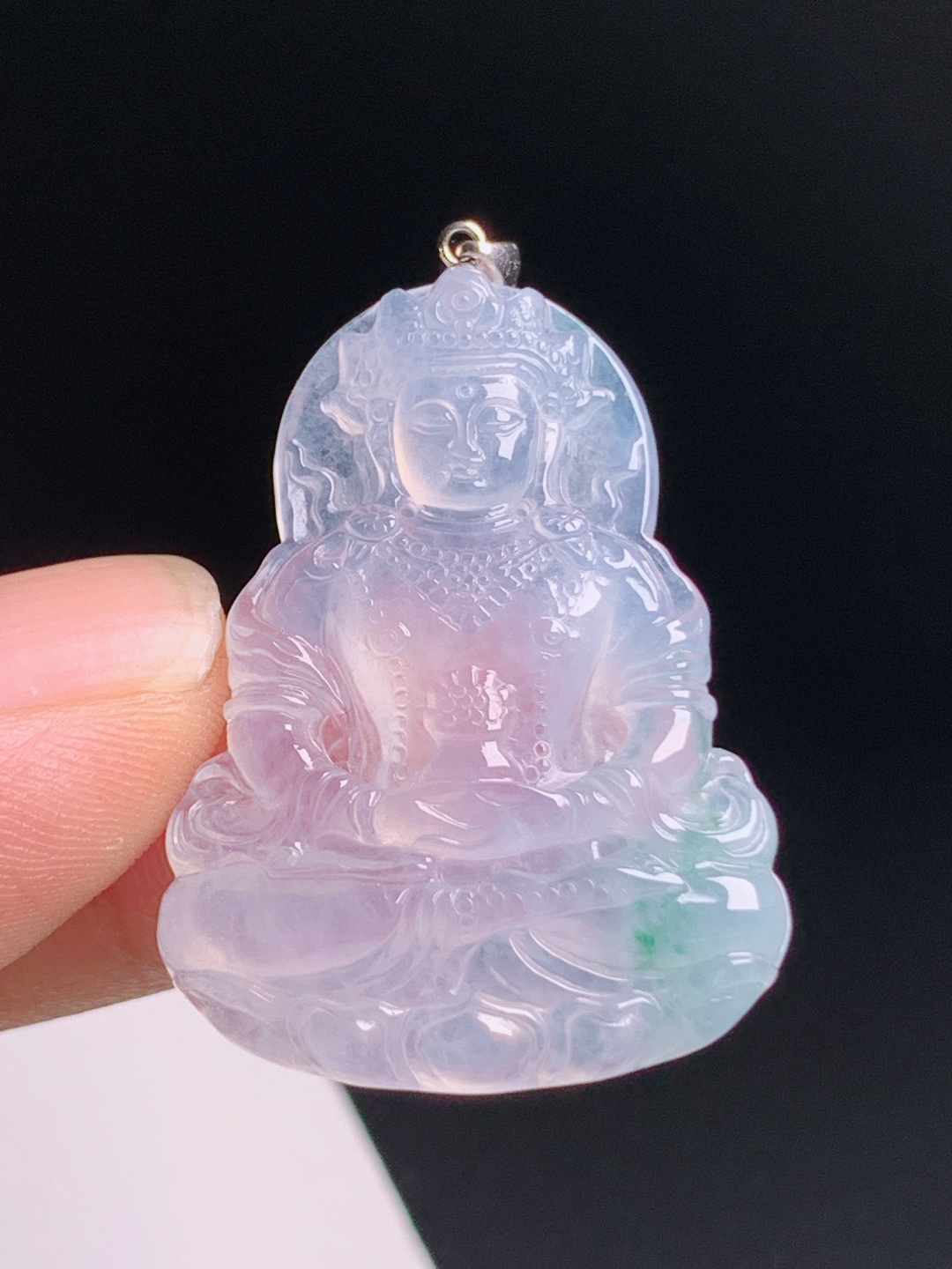 高冰度母观音吊坠，紫底飘绿色彩层次丰富，雕工精细柔和雅致，贵气吉祥寓意圆满