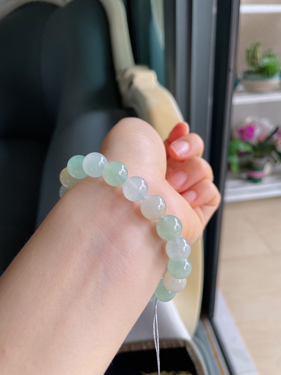 ️，缅甸天然翡翠A货，冰三彩手串，尺寸：10mm。【编4217】