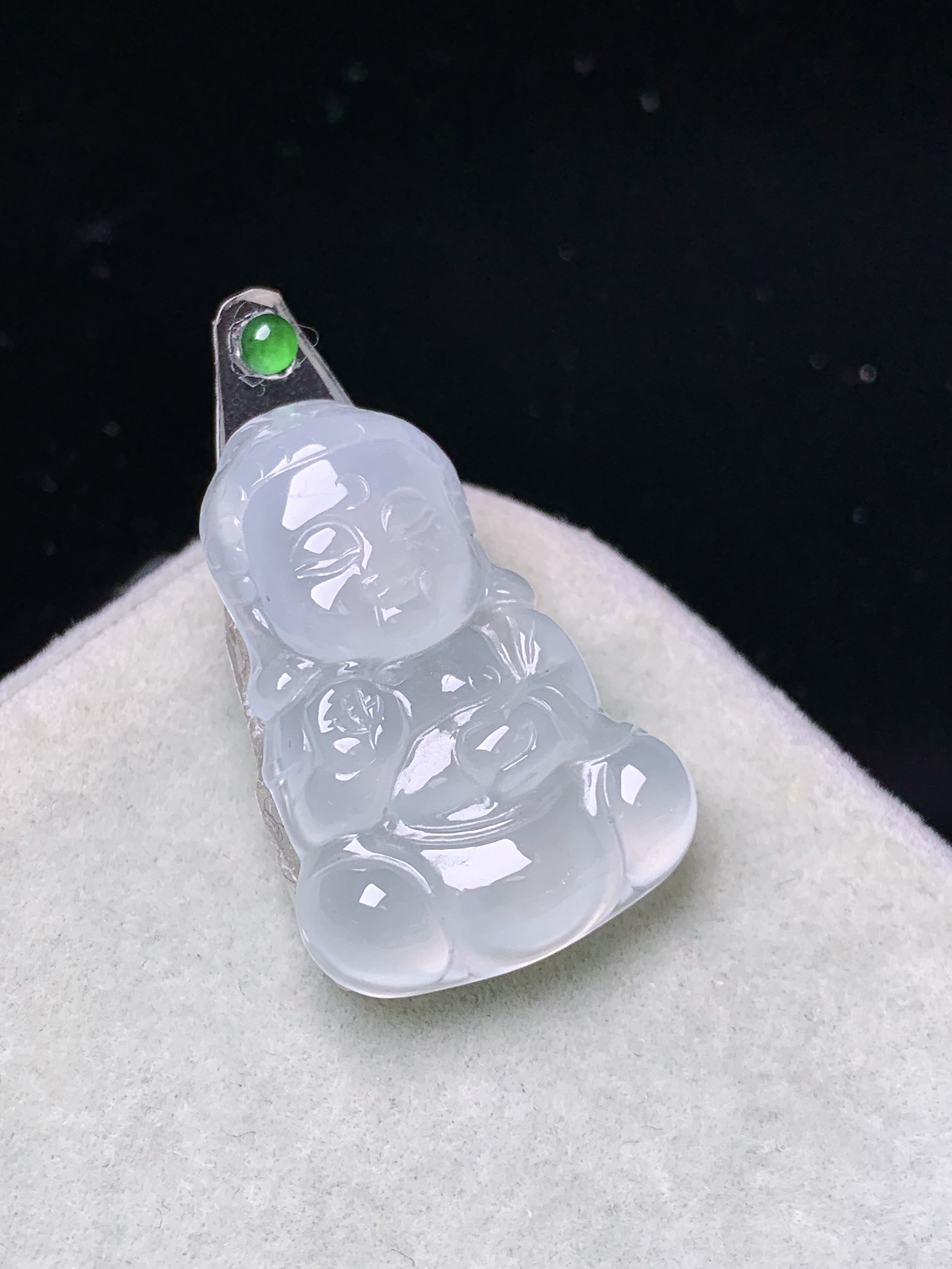 镶嵌款 冰种宝宝观音吊坠 玉质细腻 色泽艳丽清新 水润亮眼 整体尺寸25.2*17*4.8 2x