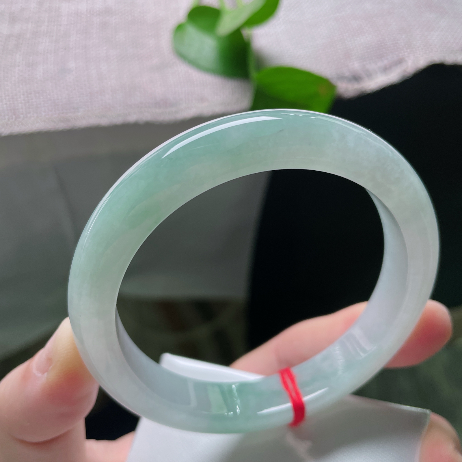 61.3/11.9/8.7，绿底正圈，双色交织在一起，别有韵味，大圈口，种老ss54171a