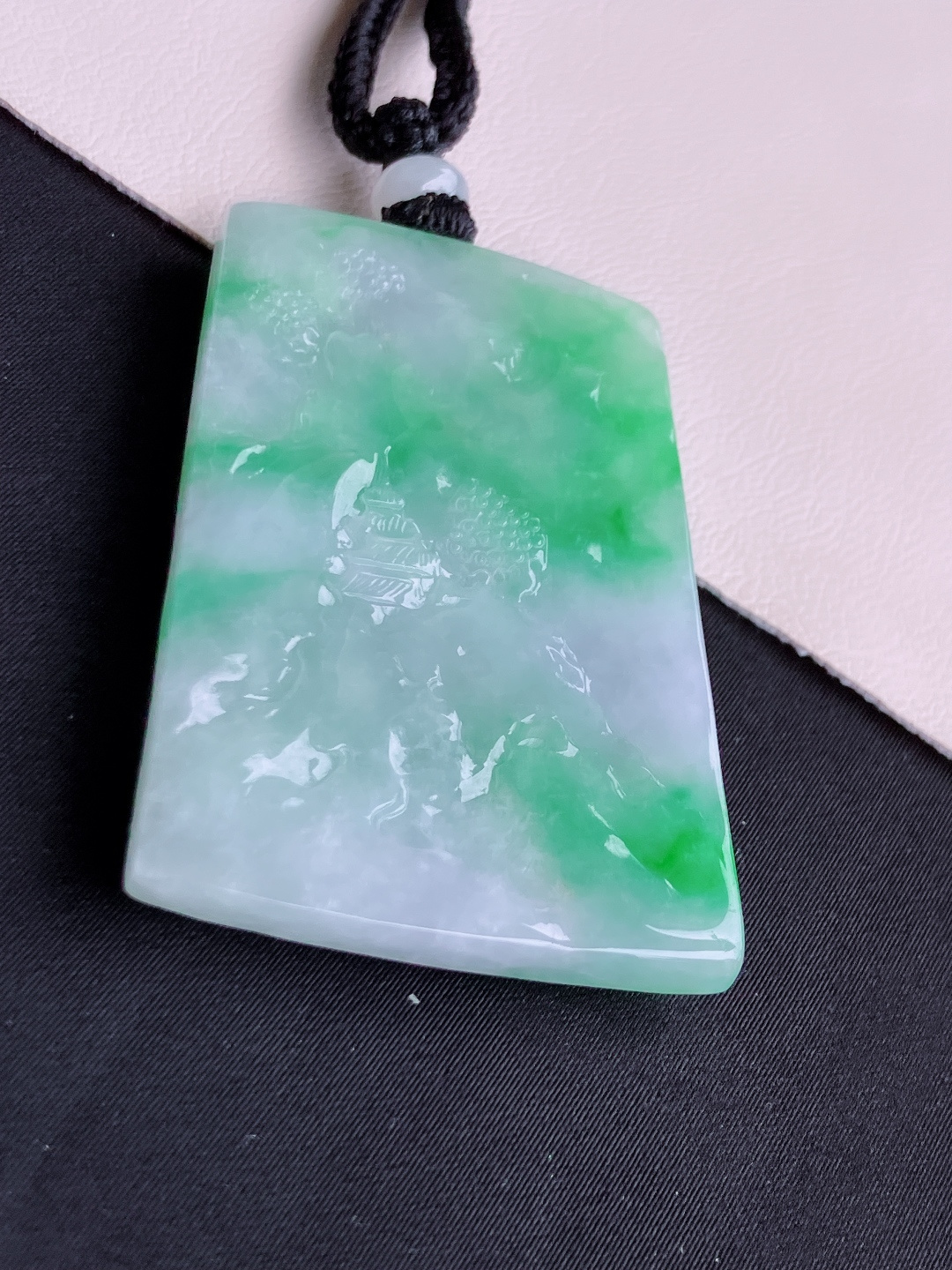 翠绿山水牌，意境美，尺寸52/36.5/6.6/自然光实拍