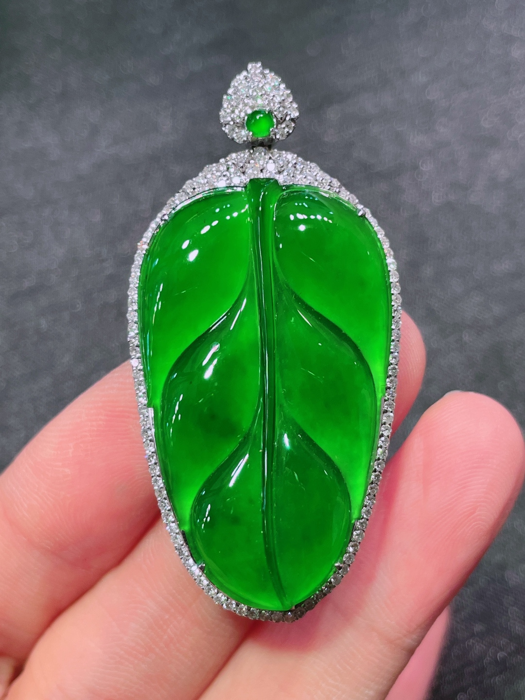 ️高冰绿树叶吊坠，晶莹剔透，新颖时尚，品相，38-22.5-3