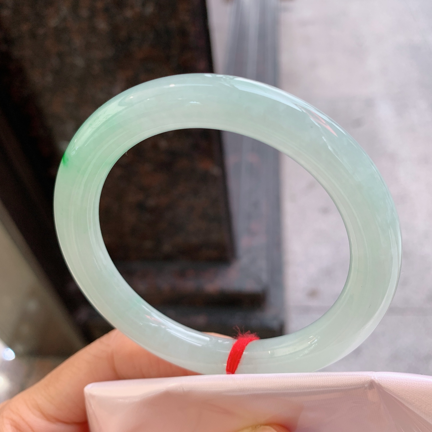 圆条冰飘绿 微细纹 尺寸：58/9.3/9.9 清爽
