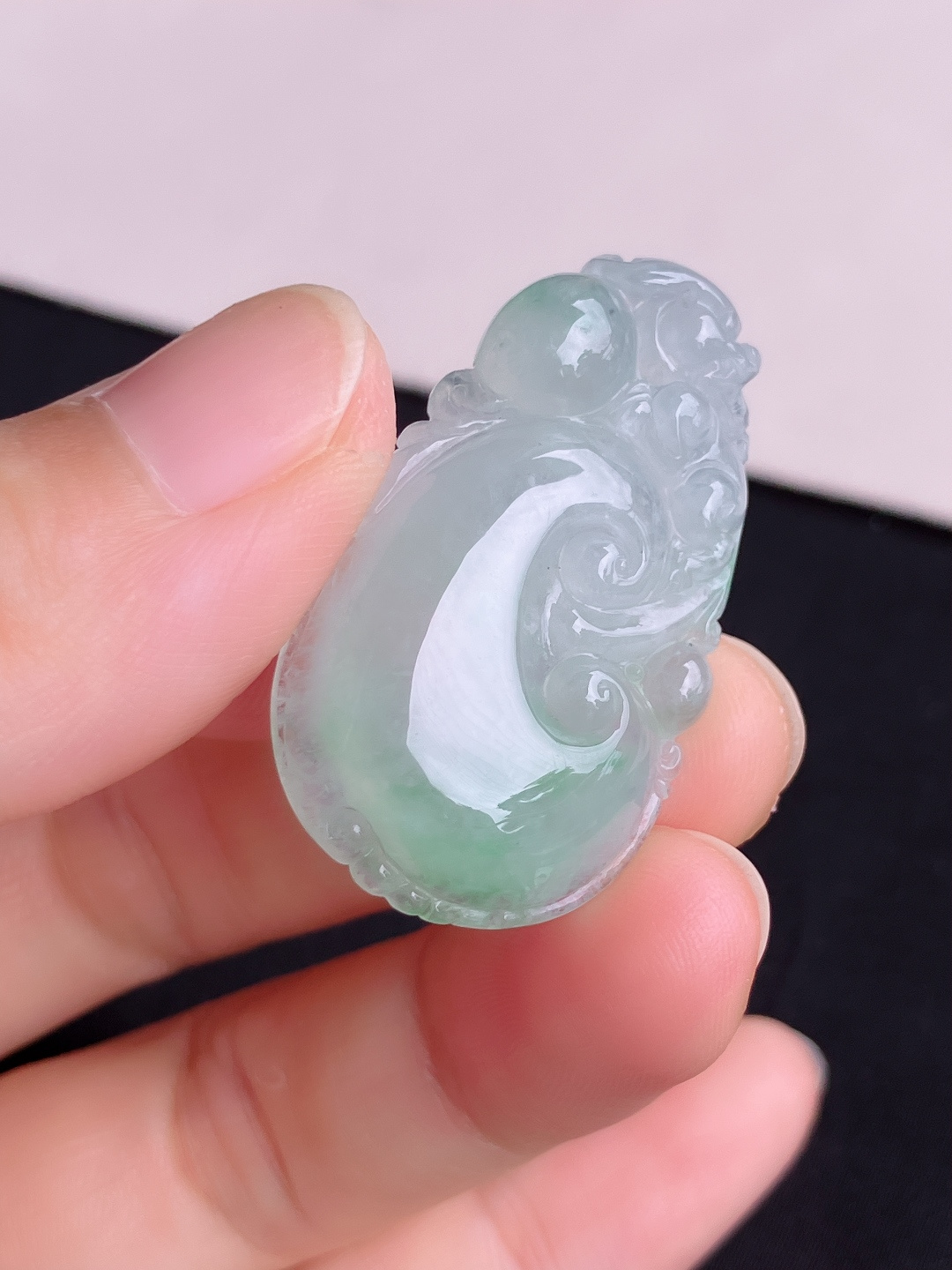 冰飘花如意，晶莹剔透，尺寸37/21.6/6.6/自然光实拍