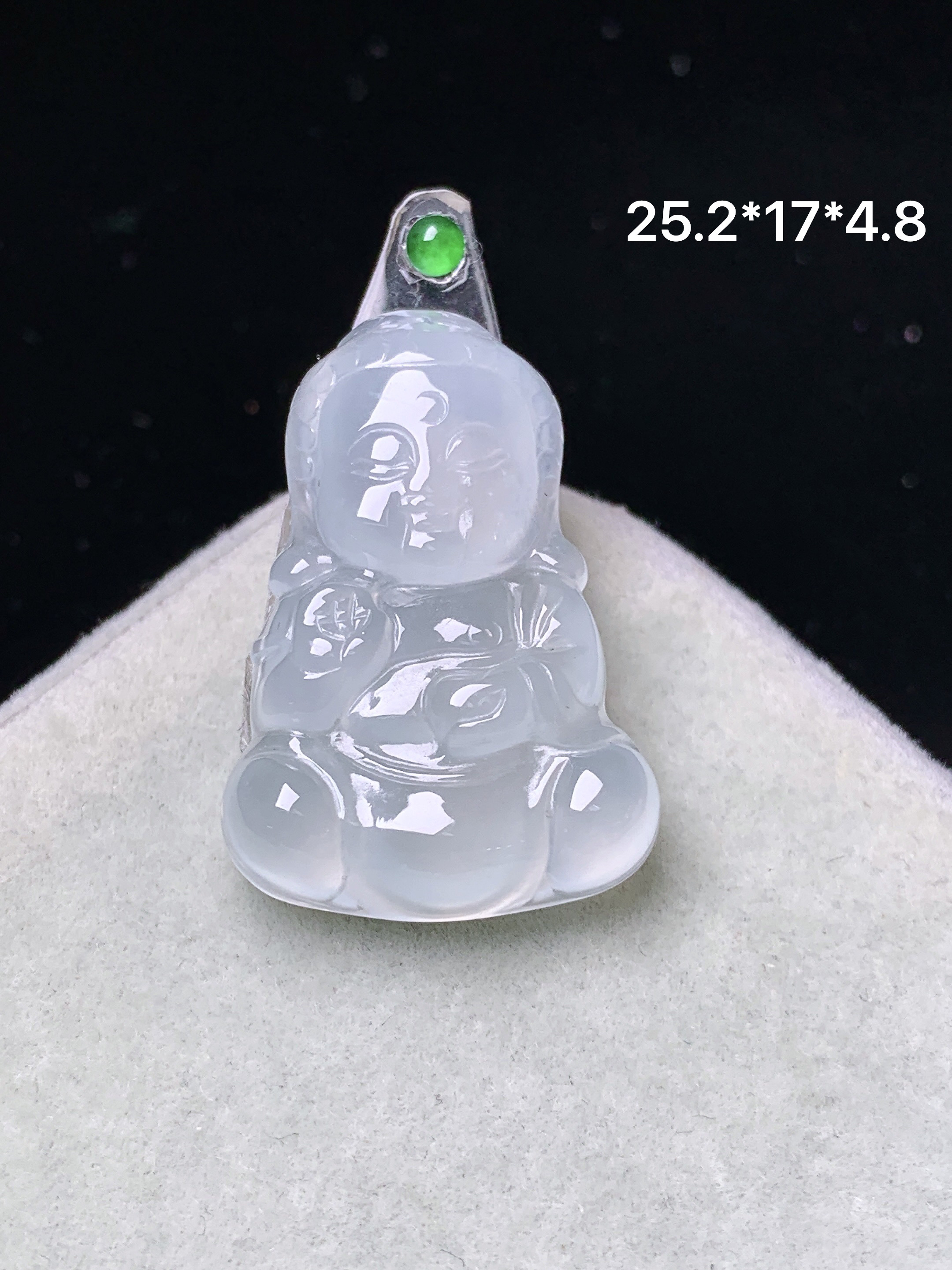 镶嵌款 冰种宝宝观音吊坠 玉质细腻 色泽艳丽清新 水润亮眼 整体尺寸25.2*17*4.8 2x