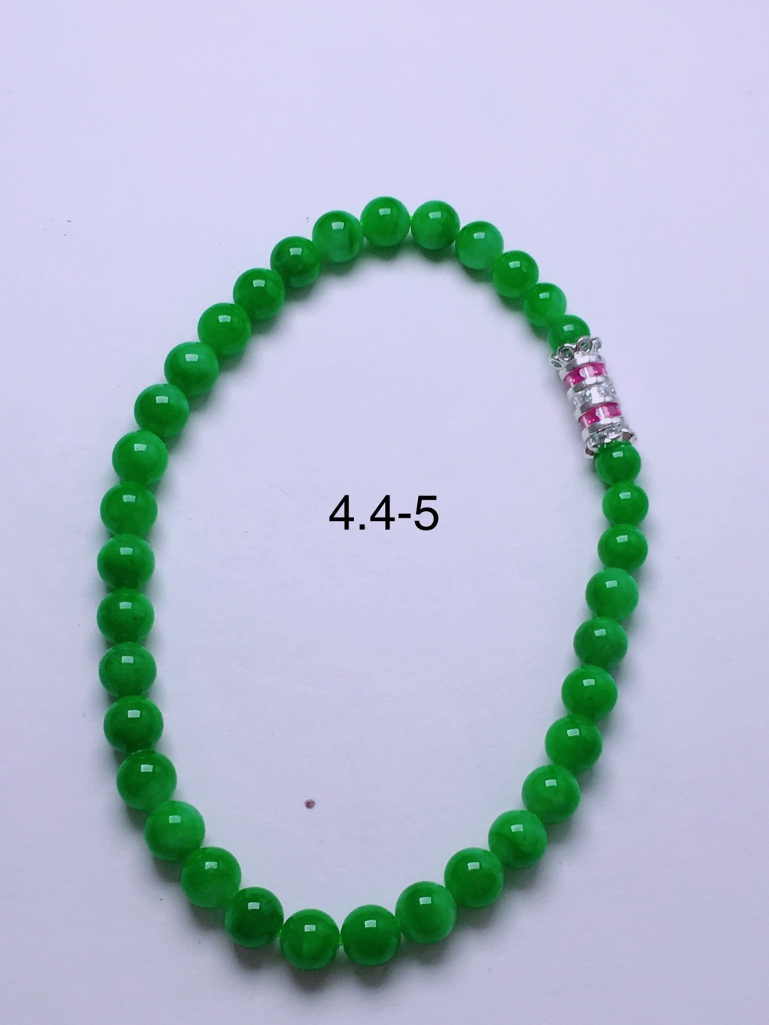 ️高冰绿珠子手串，晶莹剔透，新颖时尚，4.4-5