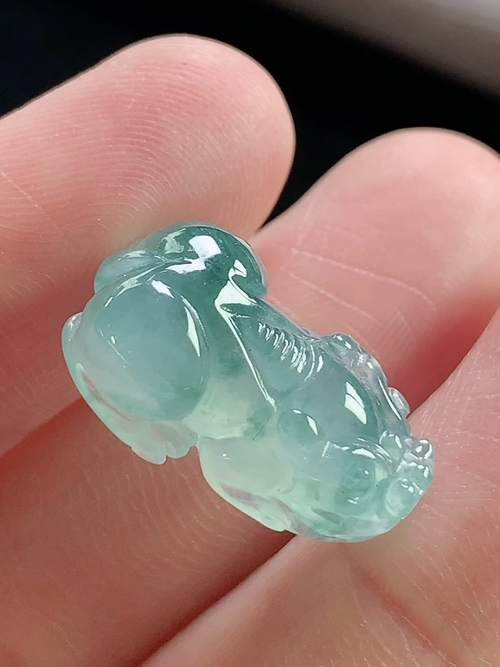 冰飘花貔貅，无裂，尺寸19.1-11.9-6.0mm，d03ytf