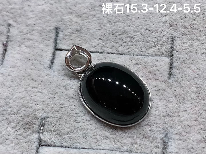18K 墨翠蛋面戒指 无裂, 尺寸，15.3-12.4-5.5