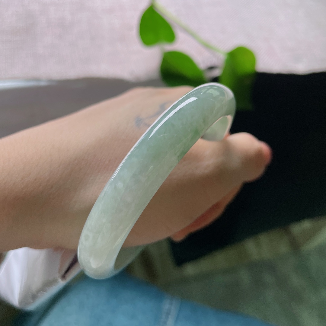 油青正圈，水头好，油润细腻，种老，佩戴沉稳，古典，皮纹，56735a