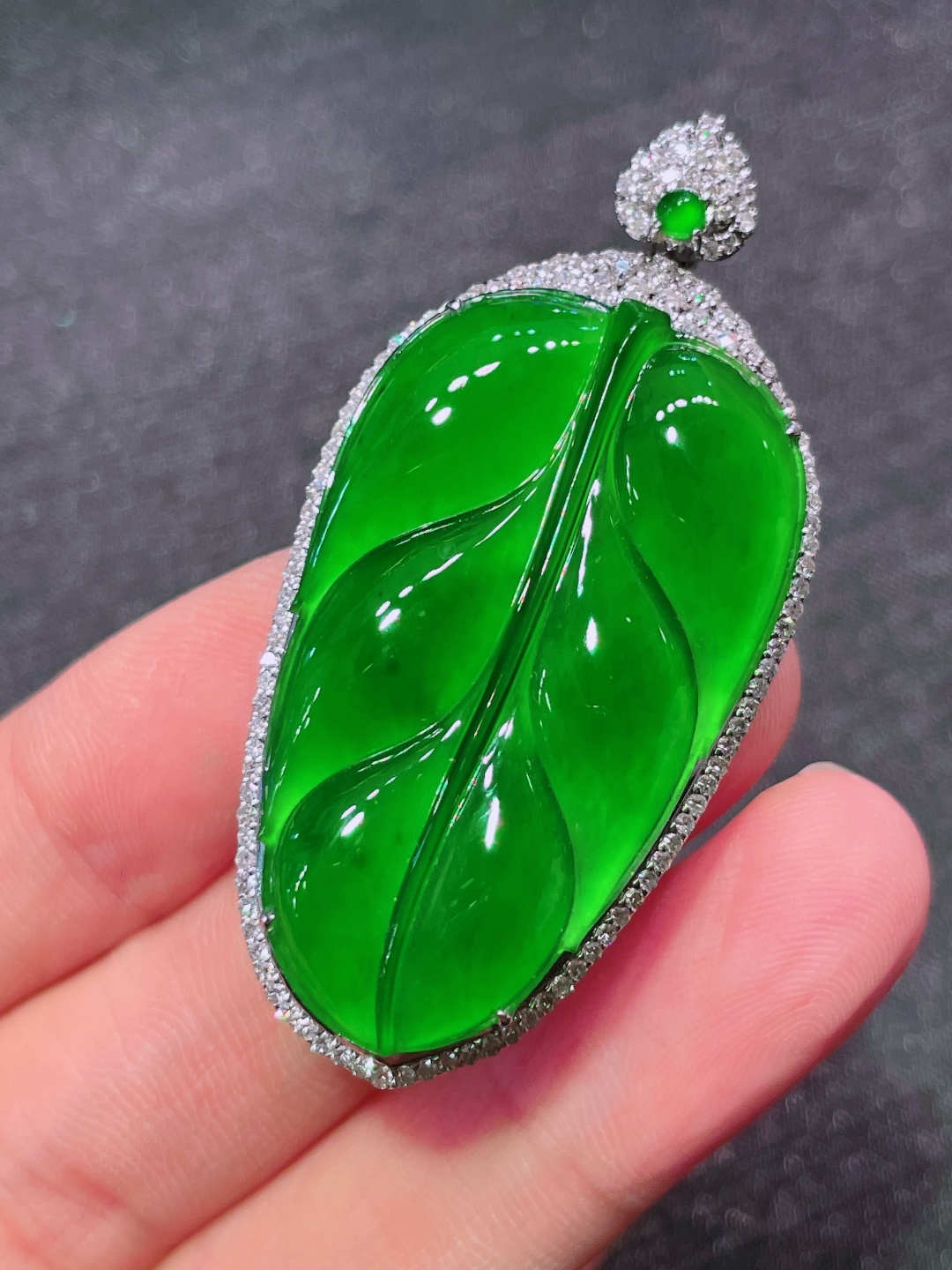 ️高冰绿树叶吊坠，晶莹剔透，新颖时尚，品相，38-22.5-3