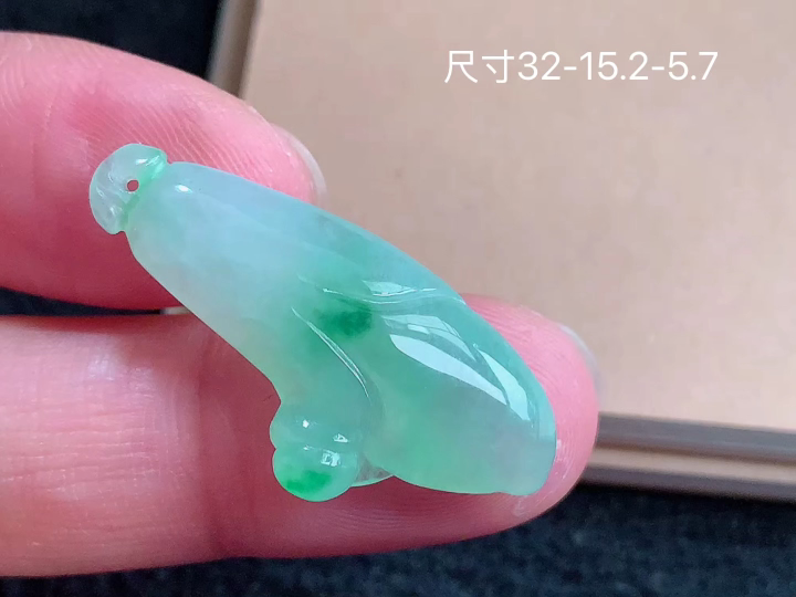 冰飘花福瓜，无裂，尺寸32-15.2-5.7