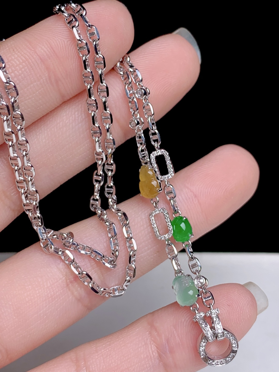 设计款链 18k金钻镶嵌，6.5-4