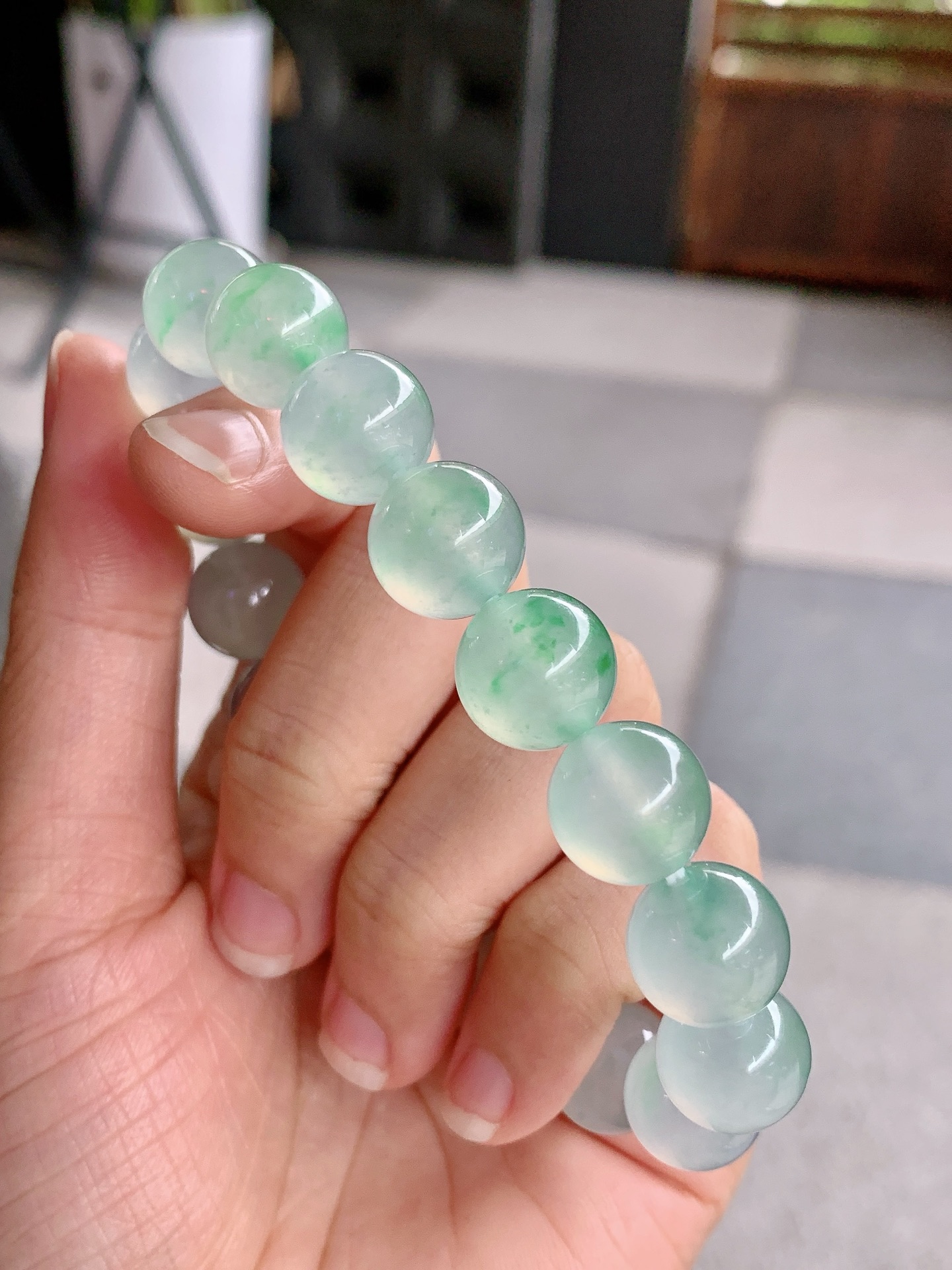 ️ 冰绿珠串，尺寸：11.8/11.6共17颗，玉蕴灵气，传世风雅