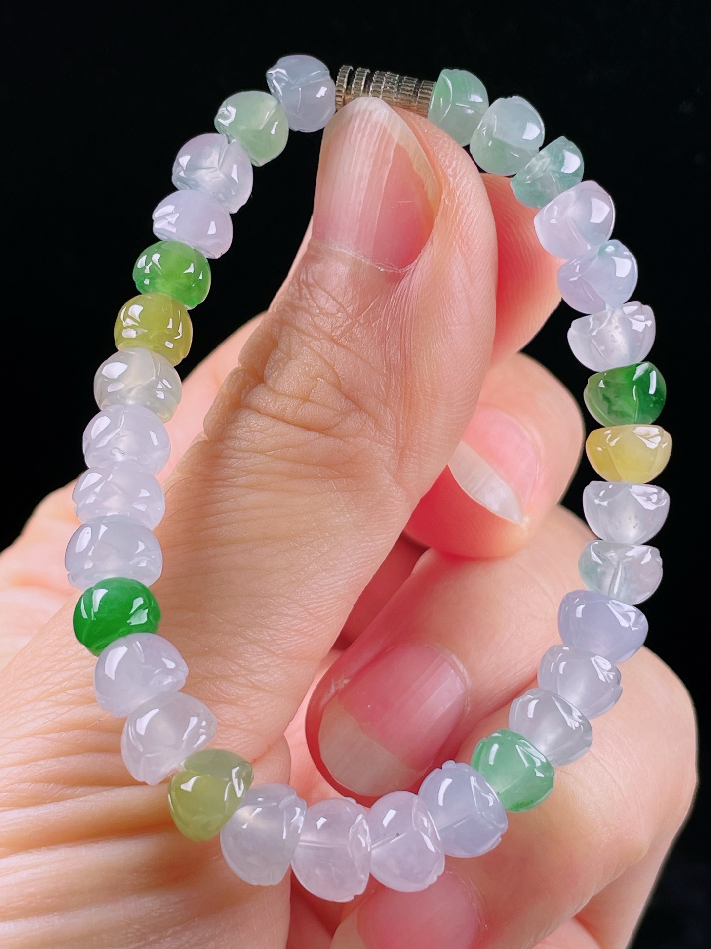 ️多彩手串，老种起光，细底通透，尺寸：7mm0704