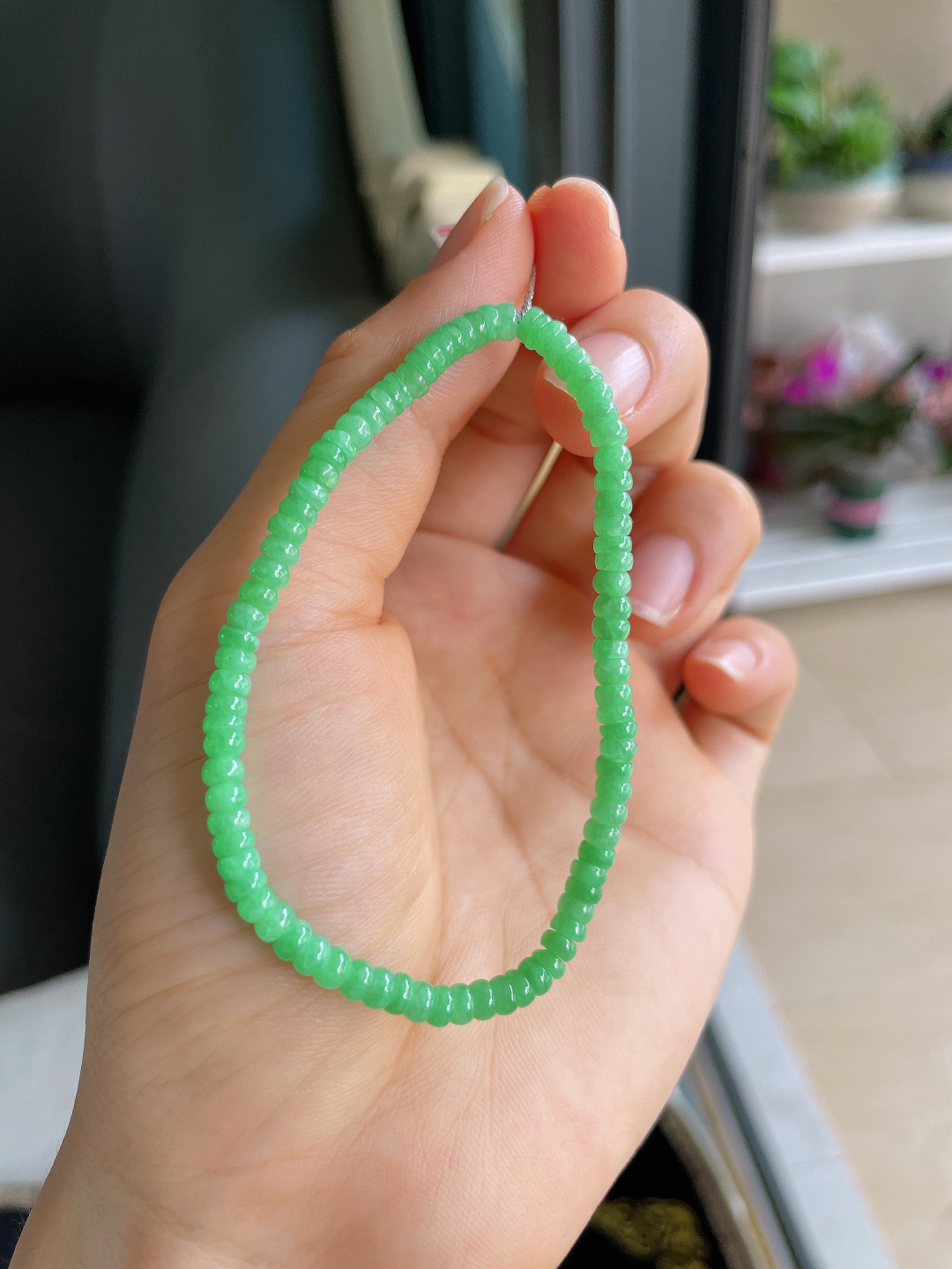 缅甸天然翡翠A货，冰满绿算盘珠手串，尺寸：3.7mm。【编4161】