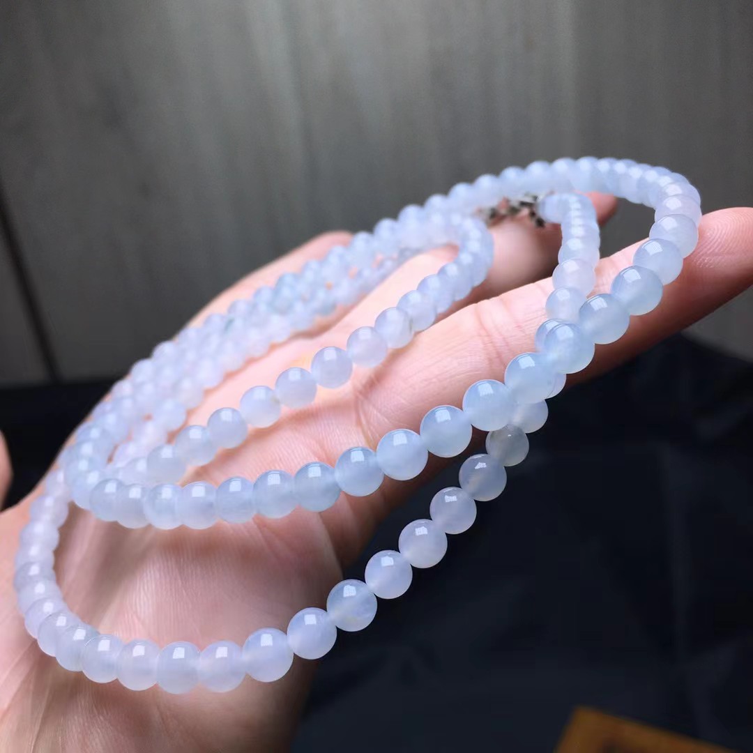 ️ 种珠链，卡4.8～5.3mm，138颗，种好，玉质细腻，均匀，通透，颗颗精选