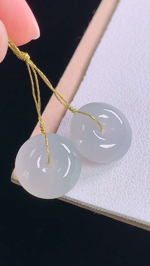 冰种平安扣，无裂，尺寸13.4-5.0mm