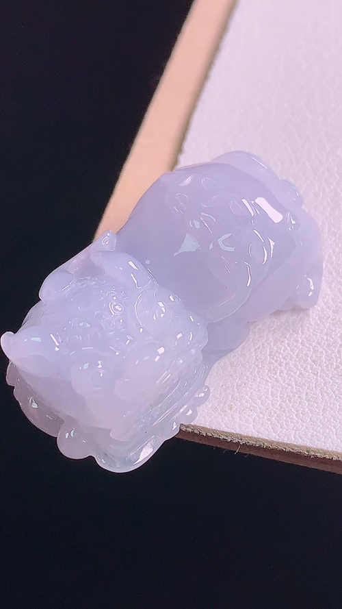 冰紫貔貅，无裂，尺寸:33.0-18.0-12.0mm