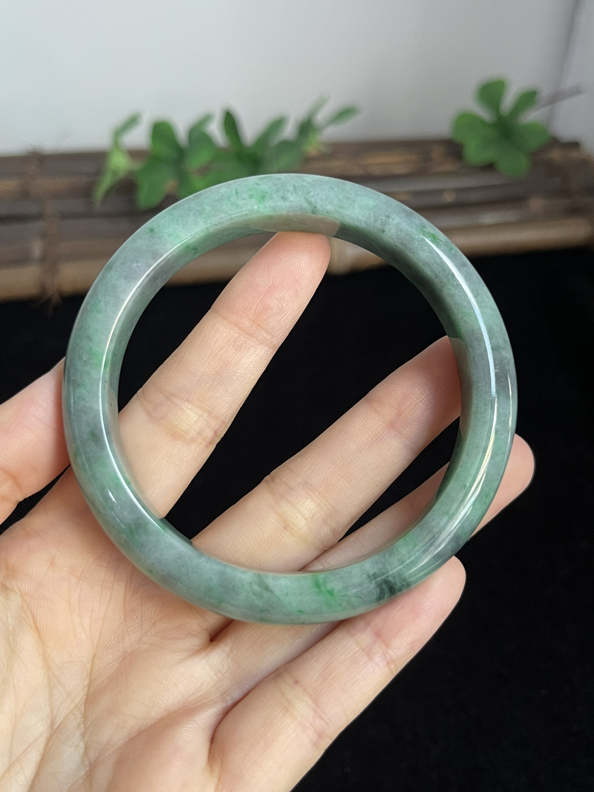 正圈58.4圈口，翡翠手镯