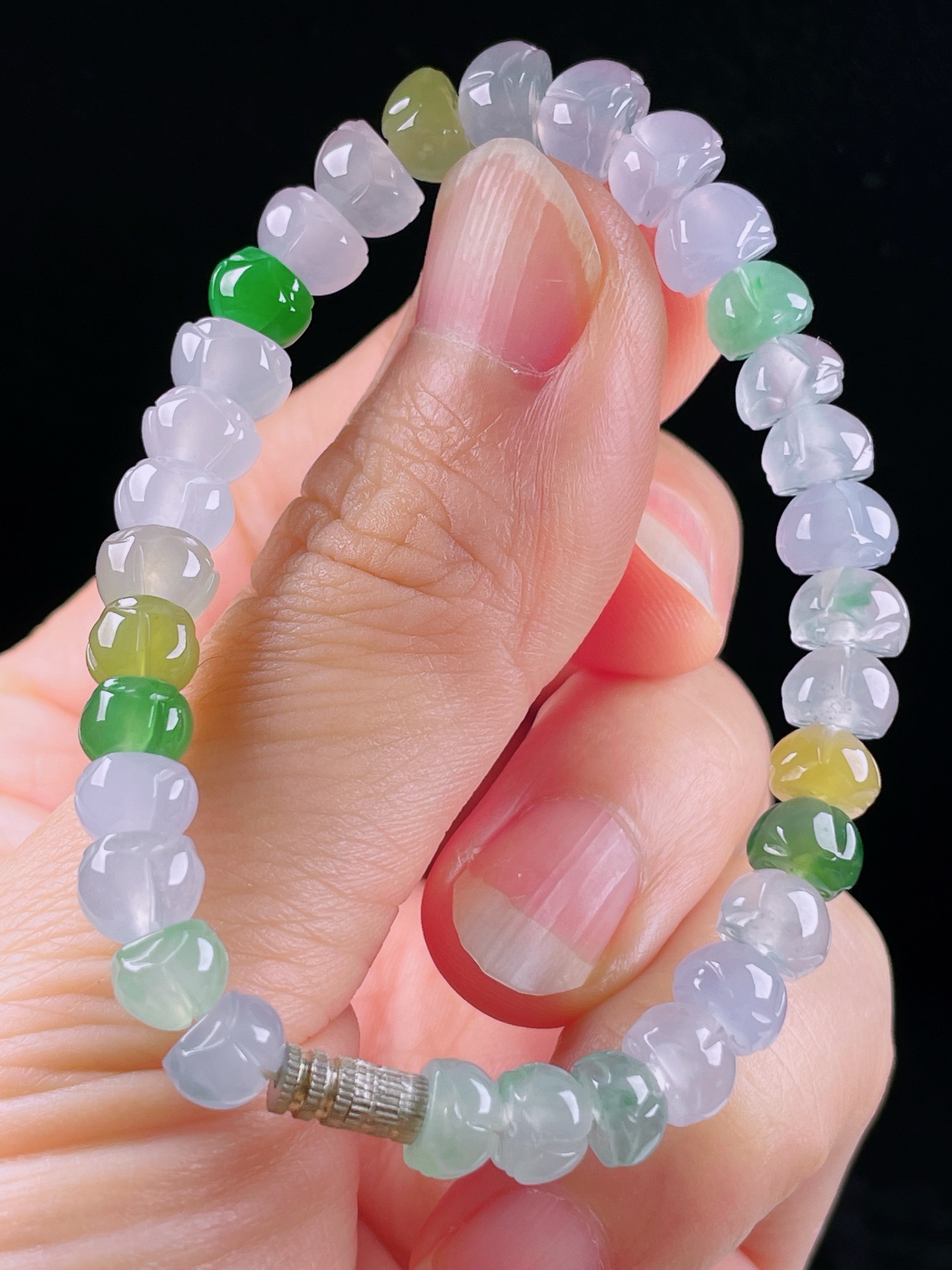 ️多彩手串，老种起光，细底通透，尺寸：7mm0704
