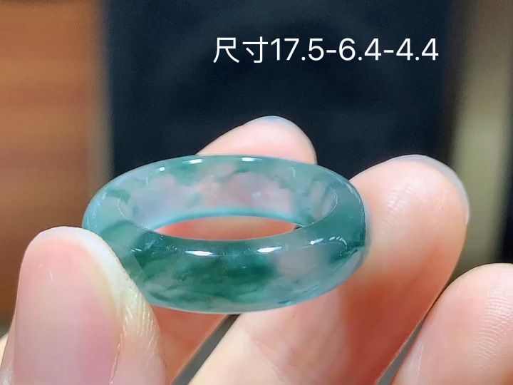 ️ 冰飘花戒圈，老坑冰透 种老水足 水润光泽，性比高 无裂，尺寸看图，17.5-6.4-4.4