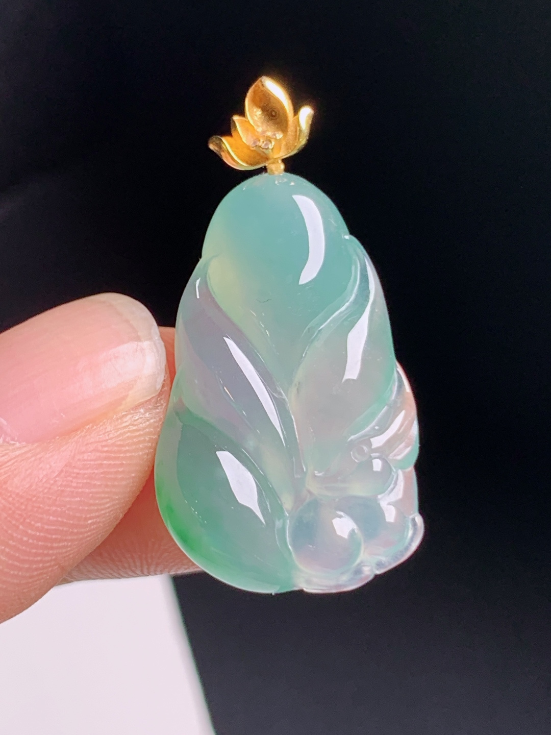 ️ 冰种绿九尾狐吊坠，冰润灵动，雕工精巧，百财聚来，裸石25.2-15.7-5.932，53080