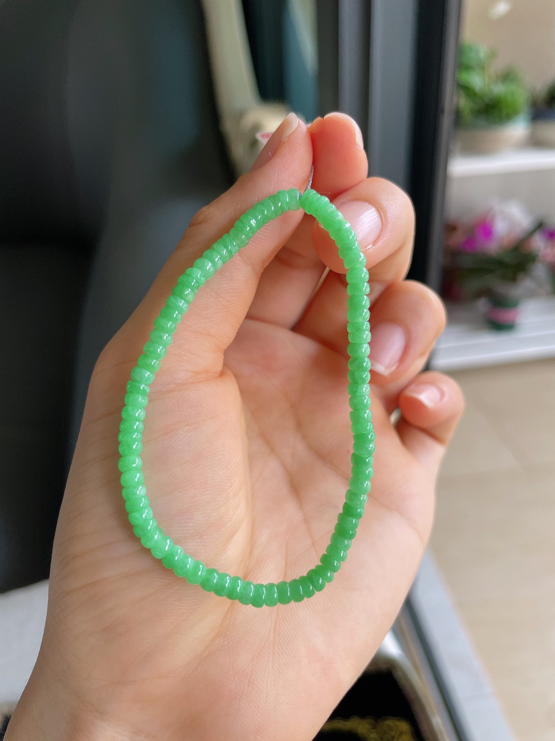 缅甸天然翡翠A货，冰满绿算盘珠手串，尺寸：3.7mm。【编4161】