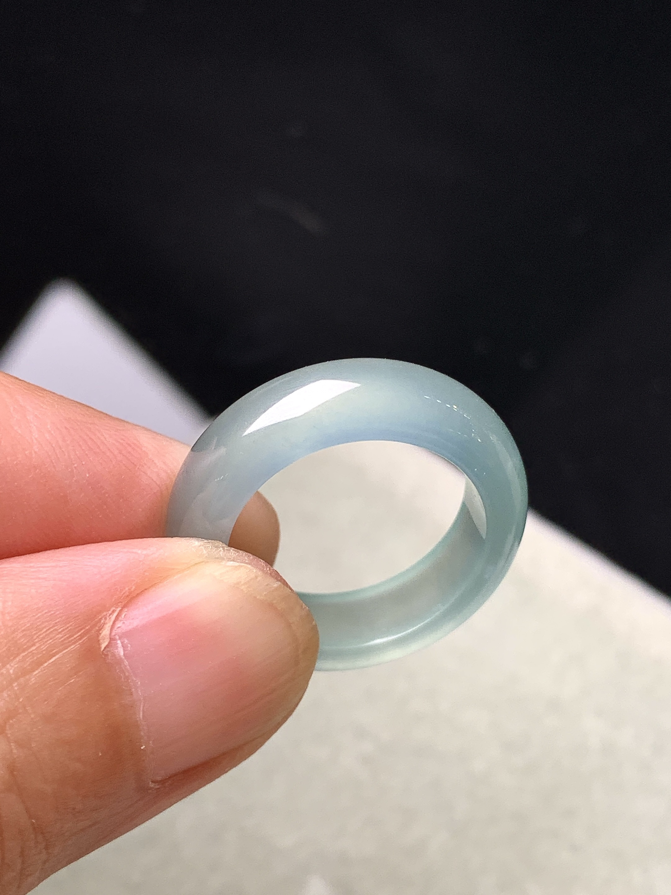 18k金钻镶嵌冰种平安扣戒指指环一套 玉质细腻 色泽艳丽清新 水润亮眼 圈口13 整体尺寸13.6*5 x9