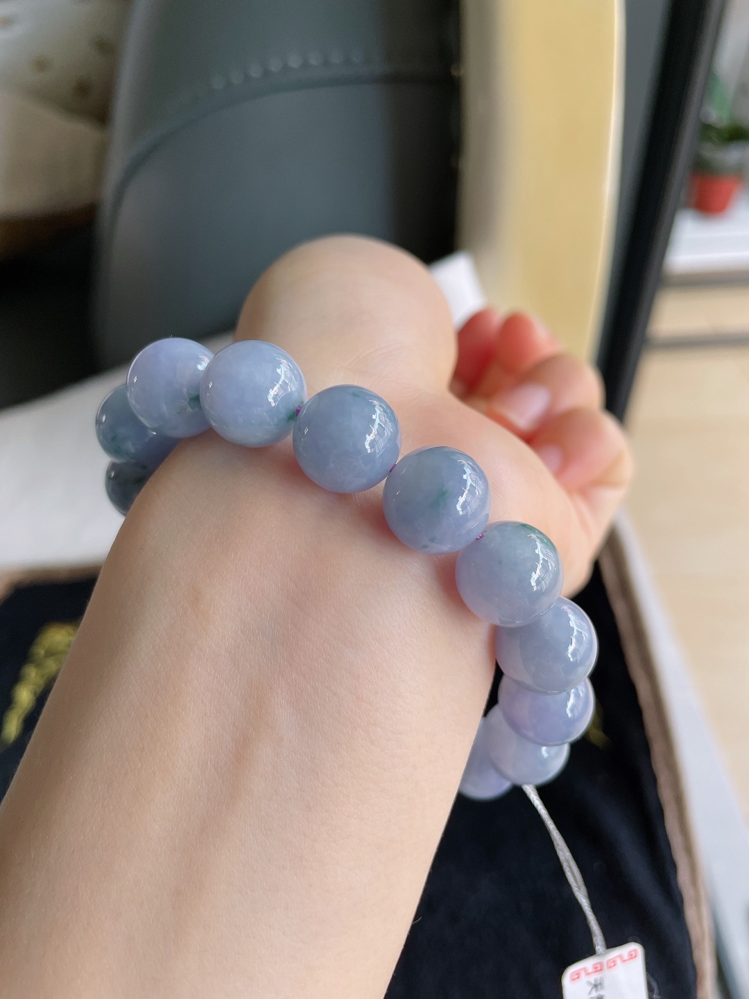 缅甸天然翡翠A货，浓紫飘花手链，尺寸：12.5mm。【编1417】