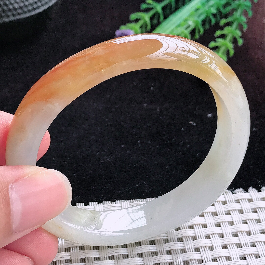 实拍A货翡翠63.5/47/12.5/7.6老坑冰润辣色黄翡贵妃手镯宽边玉镯平安镯百搭