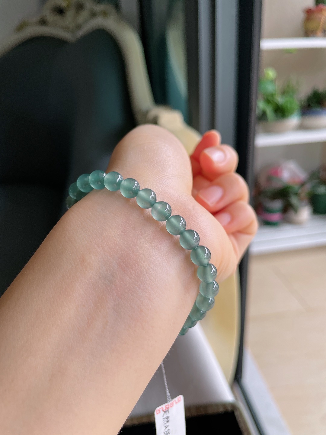 天然翡翠A货，冰蓝水手串，尺寸：6.3mm。