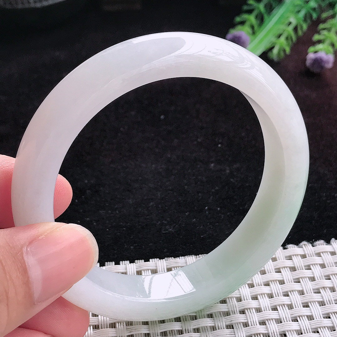 实拍A货翡翠55.5/12.8/8.7老坑冰润起胶飘绿手镯宽边玉镯平安镯百搭