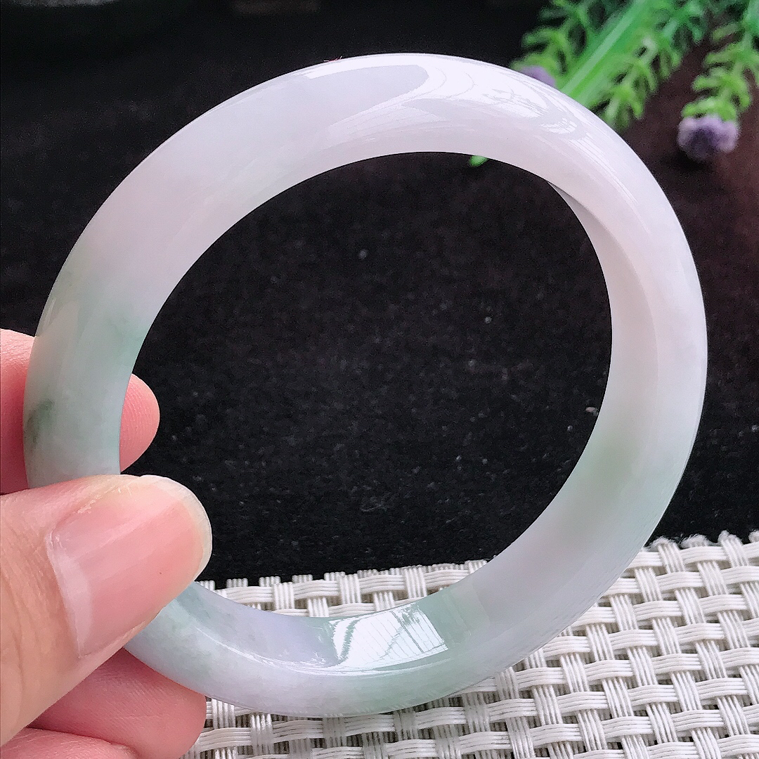 实拍A货翡翠58.5/12.8/8.7老坑冰润飘花手镯宽边玉镯平安镯百搭