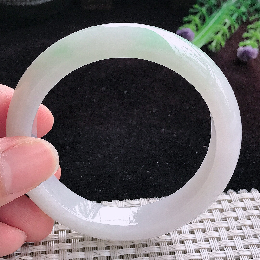 实拍A货翡翠55.5/12.8/8.7老坑冰润起胶飘绿手镯宽边玉镯平安镯百搭