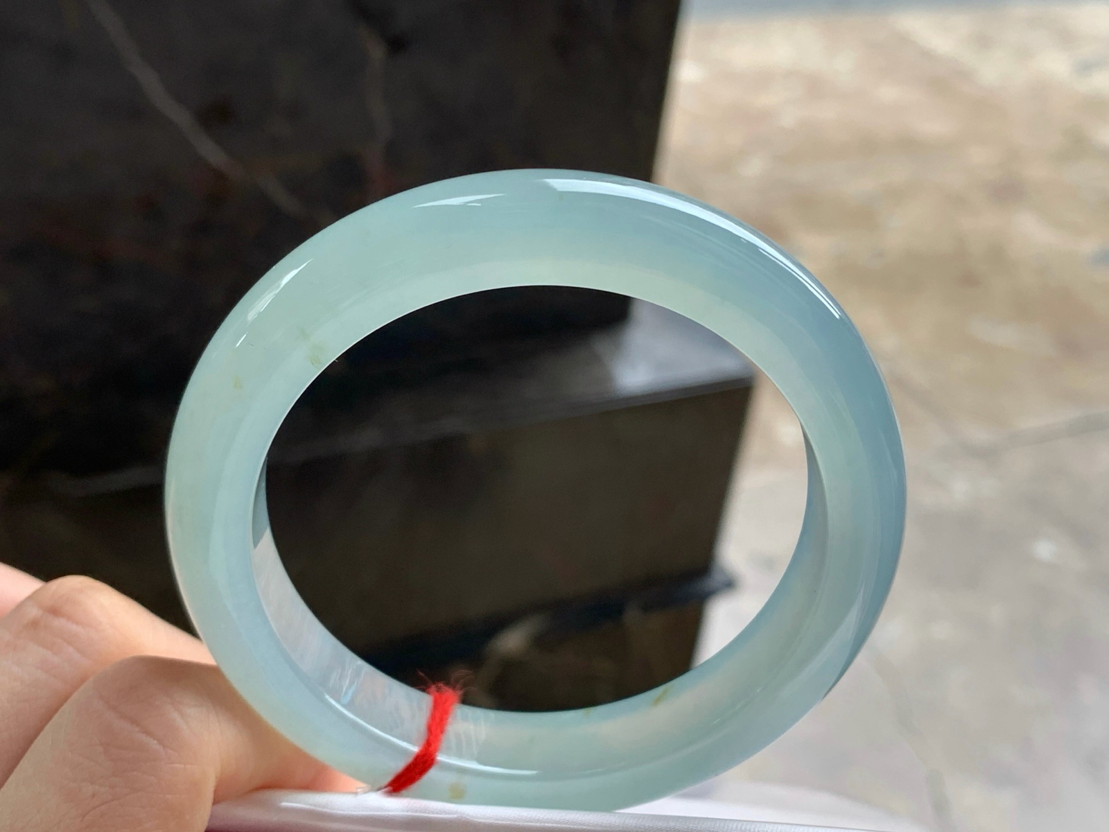 60.5-12-9.5
冰蓝手镯^_^鲜艳