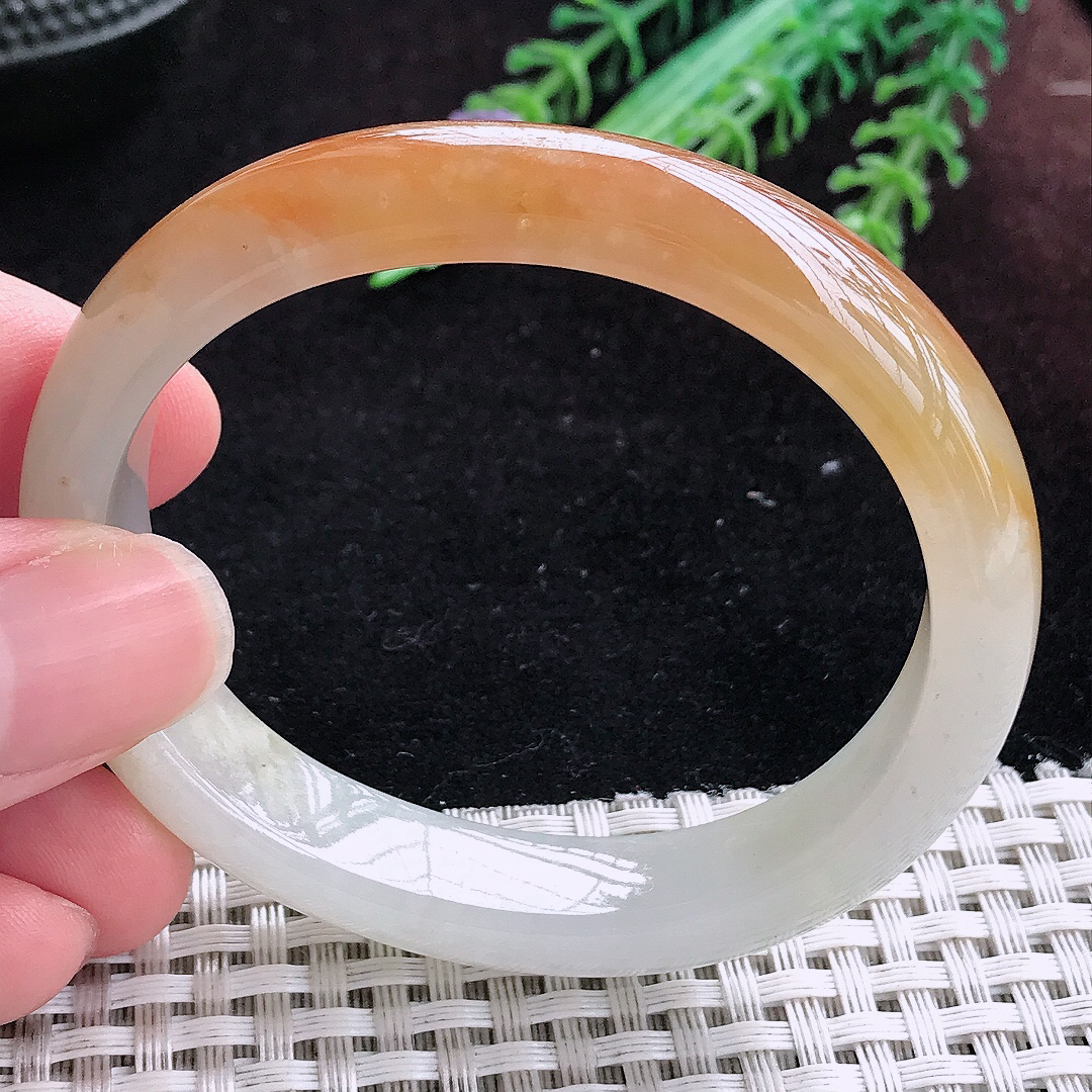 实拍A货翡翠63.5/47/12.5/7.6老坑冰润辣色黄翡贵妃手镯宽边玉镯平安镯百搭