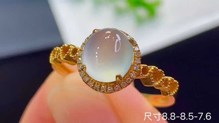18k金+钻玻璃种蛋面戒指，无裂，8.8-8.5-7.6