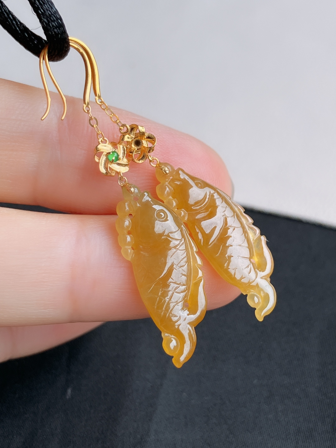 冰黄小鱼儿耳环，简约时尚，尺寸43.6/25/9.3/4/自然光实拍