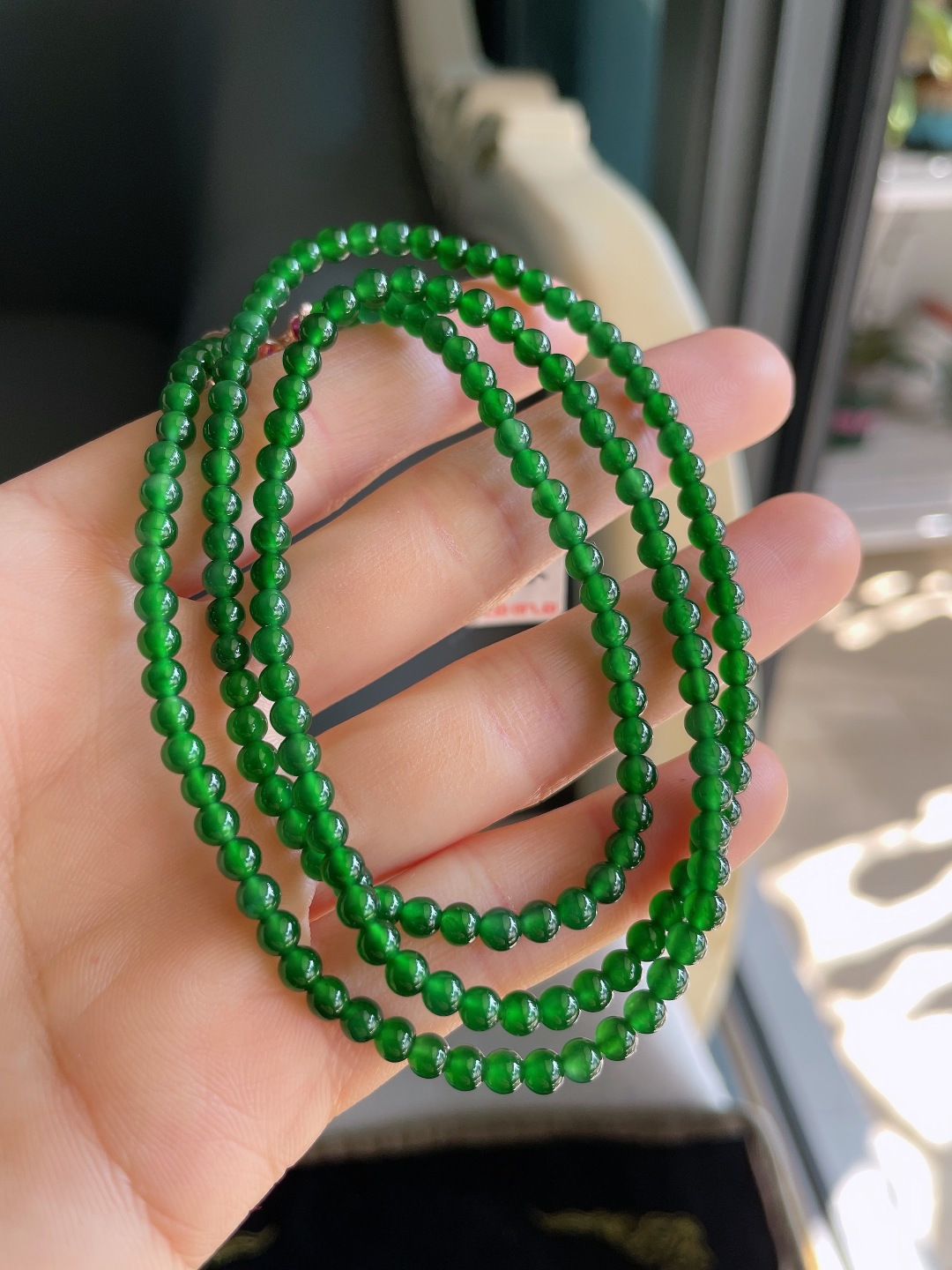 天然翡翠A货，冰满绿珠链，尺寸：3.7mm163颗。【编2-486】