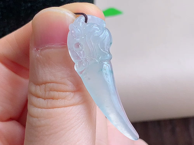 ️ 龙牙，尺寸37.5-12.8-5.0mm，包A附证书